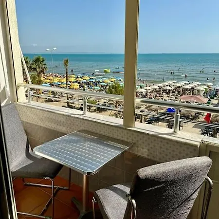 Seaside Guests * Durrës