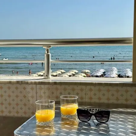 Seaside Guests Durrës